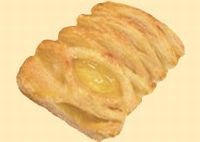 Fornetti cu crema de vanilie Fornetti cu crema de vanilie